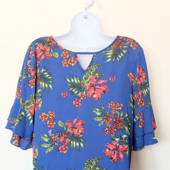 Floral Blue Blouse - Picture 4 of 8